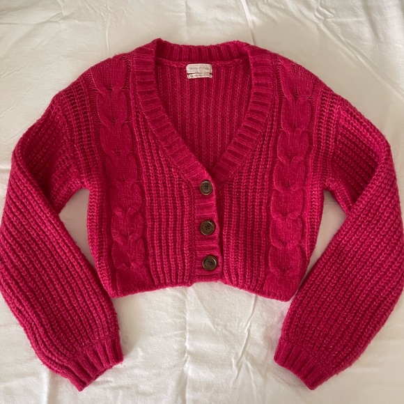 UO Lolli Cable Knit Cropped Cardigan & Tube Top Set - Picture 3 of 10